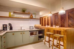 Η κουζίνα ή μικρή κουζίνα στο Estudio a 10 pasos de la playa Vallarta en Los Tules