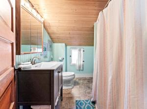 Galeriebild der Unterkunft Blue Yonder - Across from Lake Michigan in Grand Haven