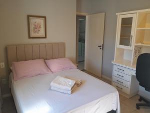 Postel nebo postele na pokoji v ubytování Casa c piscina, churrasq e Wi-Fi, lazer completo
