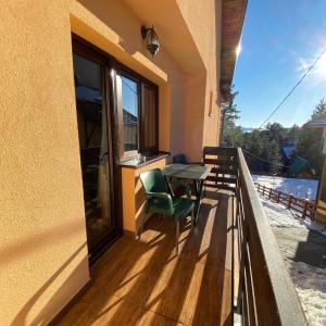 Balkón nebo terasa v ubytování Vila Mirjana Tara