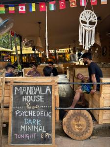 Hosté ubytování Mandala House - Party hostel