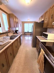 Fotografie z fotogalerie ubytování Cozy Belleville Retreat Near DT & Waterfront v destinaci Belleville