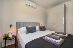 Gallery image of Solis Apartment - Sea View & Pool in Slatine