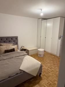 Postel nebo postele na pokoji v ubytování Studio confortable