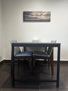 Fotografie z fotogalerie ubytování Luxury Vancouver Suite Near YVR and Downtown v destinaci Vancouver