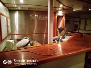 Foto dalla galleria di Comfortable and spacious sailboat a Marigot