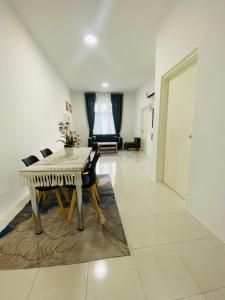 Χώρος καθιστικού στο Aiqa homestay