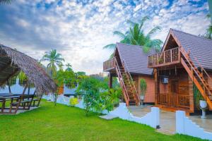 Zahrada ubytování Inpan's beach resort Batticaloa