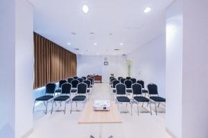Konferenční prostory v ubytování Whiz Prime Hotel Balikpapan