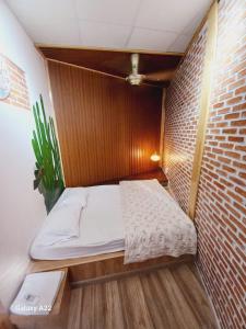 Postel nebo postele na pokoji v ubytování Homestay HoLo