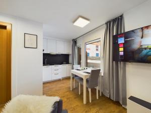 TV a/nebo společenská místnost v ubytování Breathtaking View Apartment near Zermatt with Parking + 6 fotografií