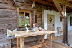 Fotografie z fotogalerie ubytování Bauernhaus & Appartement Goldschmied v destinaci Fügenberg