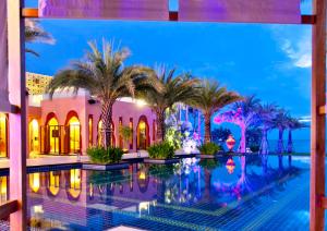 Bazén v ubytování Marrakesh Hua Hin Resort & Spa nebo v jeho okolí