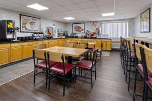 Köök või kööginurk majutusasutuses Ramada by Wyndham Parsippany