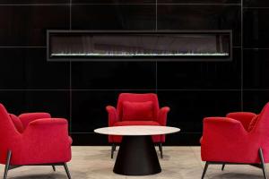 Posezení v ubytování Wyndham Edmonton Hotel and Conference Centre