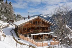 Fotografie z fotogalerie ubytování Bauernhaus & Appartement Goldschmied v destinaci Fügenberg