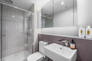 Luxurious apt In Southern Cross-Harbour Views 3B2B 욕실
