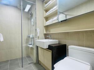 Koupelna v ubytování OceanStay E7 INN-TheCity + 37 fotografií