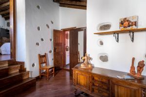 Fotografia z galérie ubytovania Rural Suite Santiago de Tunte v destinácii San Bartolomé