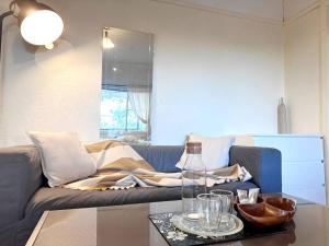 The Cactus View Room Train Staion的休息区