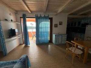 イーゾラ・ロッサにあるDestinazione mareのギャラリーの写真 +18枚の写真