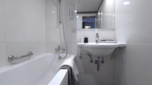 Baðherbergi á Hub Hotel - Zhongshan Branch