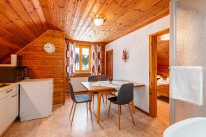 Kuchyň nebo kuchyňský kout v ubytování Matzling Apartment - by myNests