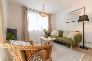 Χώρος καθιστικού στο Tranquil Cotswolds Retreat- Stylish 1 Bed