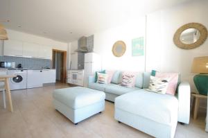 Kuchnia lub aneks kuchenny w obiekcie Livingtarifa Apartamento Paradise