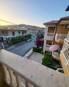 A balcony or terrace at House Spanos