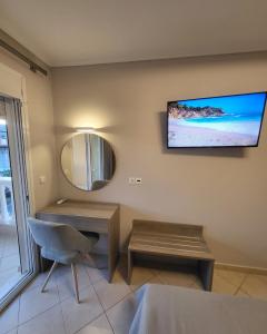 A television and/or entertainment centre at House Spanos
