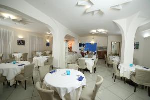 Posedenie v ubytovaní Sportur Club Hotel