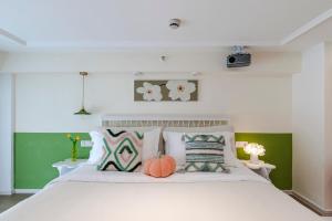 Foto dalla galleria di Yinmi Loft Apartment a Wenzhou