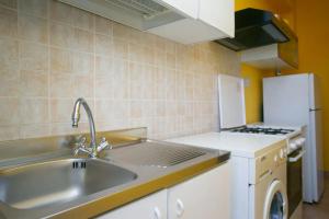 Gallery image of Marcelli, quadrilocale con giardino a 100mt dal mare - M088 in Marcelli +21 photos