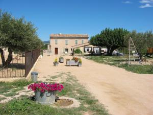 Galeriebild der Unterkunft La Grange de Campaulise - Camping à la ferme - Hébergements - Mont Ventoux in Mazan