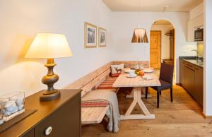 Kuchyň nebo kuchyňský kout v ubytování Hotel Piz Buin Klosters