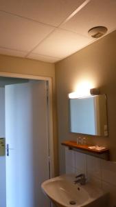 Koupelna v ubytování Abc Hotel