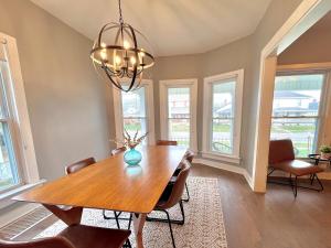 Χώρος καθιστικού στο The Airplane Art House