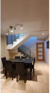 Ruang duduk di DUPLEX COMPLETO 8 CAMAS La POBLA LLARGA