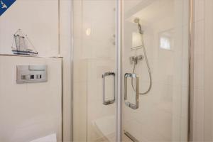 Ένα μπάνιο στο zum Fachwerkhaus +8 φωτογραφίες