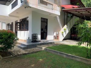 Φωτογραφία από το άλμπουμ του Villa Rukaththana UNAKURUWA στο Tangalle
