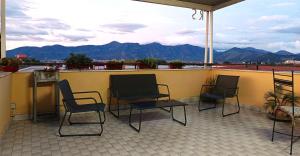 Foto dalla galleria di Palazzo Di Donna panoramic terraces and private parking strategic to Amalfi Coast, Pompei, Napoli a Sant'Egidio del Monte Albino