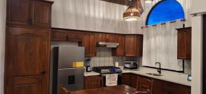 Η κουζίνα ή μικρή κουζίνα στο Tiny Home Villa - T4