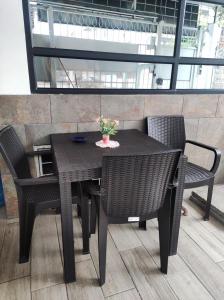 Χώρος καθιστικού στο Departamento residencial con GARAGE