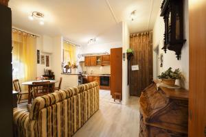 Imagen de la galería de Relax House Marche, en Poggio San Marcello  26 fotos más