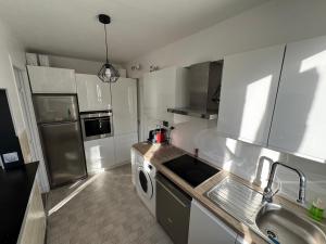 Photo de la galerie de l'établissement A pleasant holiday home, à Carrières-sur-Seine