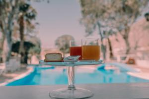 Blue Island hotel Santorini内部或周边的泳池