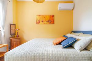 Posteľ alebo postele v izbe v ubytovaní Great sea view apartment kokkini hani
