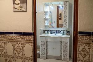 Koupelna v ubytování Casa Viñas + 37 fotografií