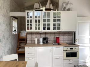 Cucina o angolo cottura di Holiday home SÖLVESBORG XVI
